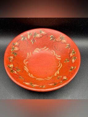 Liz Smith Artist Signed Hand Painted Folk Art Strawberry Wood Bowl Trinket Dish